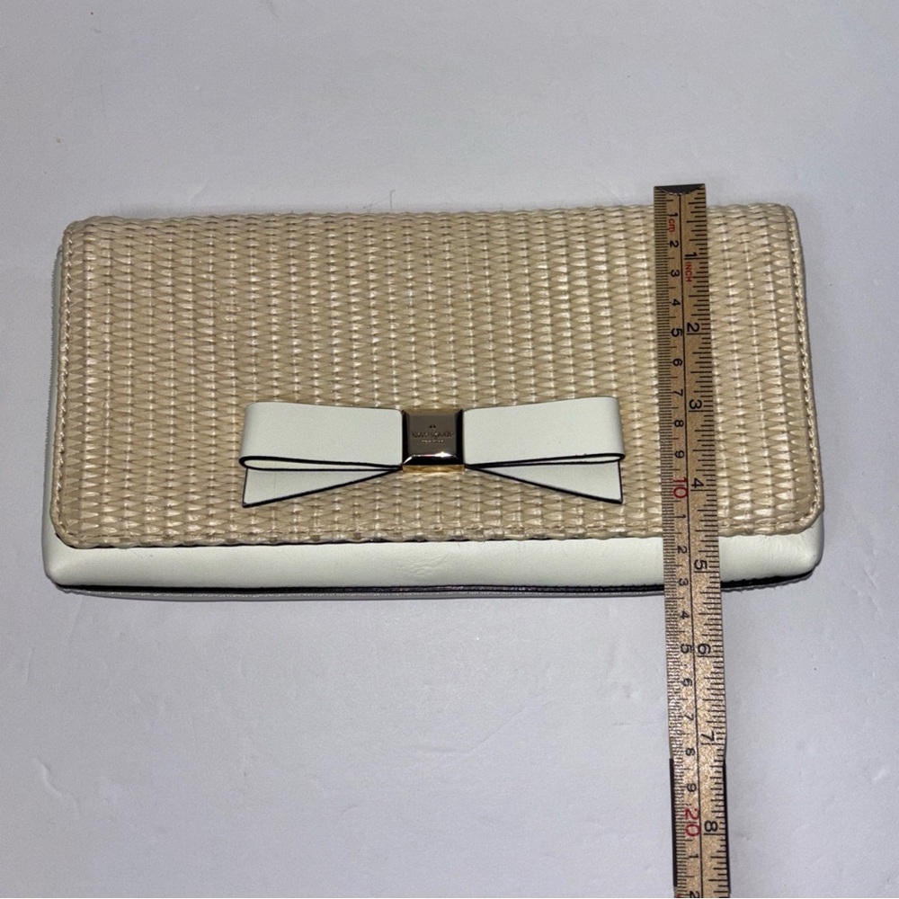Kate Spade New York Montford Park Straw & White w/ Gold Clutch/Purse - Picture 15 of 15